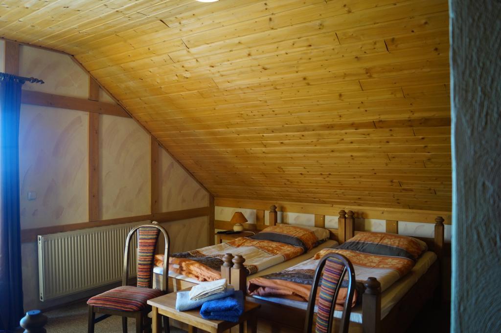 Restaurant Pension-Anton Jáchymov Szoba fotó