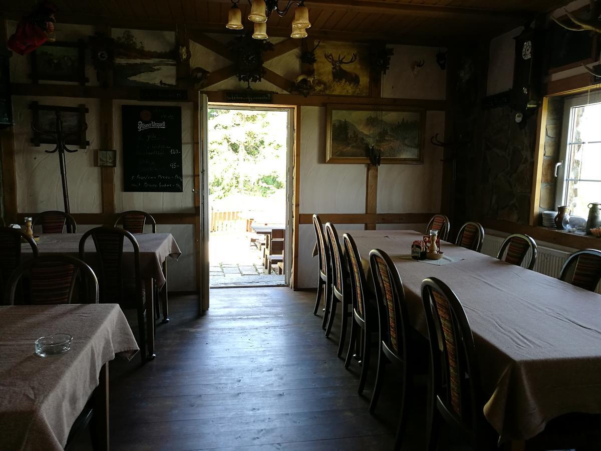 Restaurant Pension-Anton Jáchymov Kültér fotó
