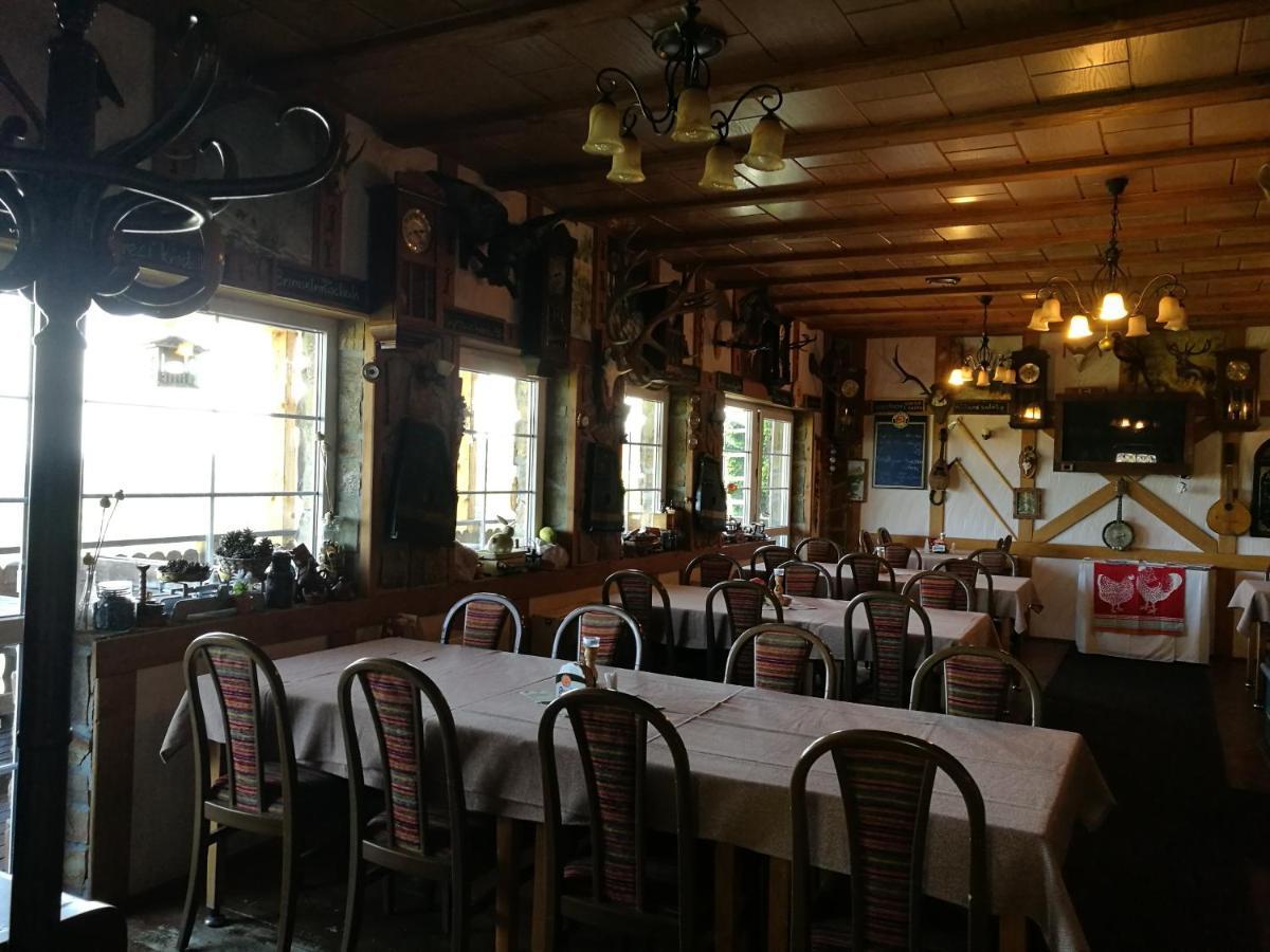 Restaurant Pension-Anton Jáchymov Szoba fotó